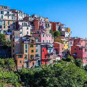 Gasthuis Punto Zero, Corniglia